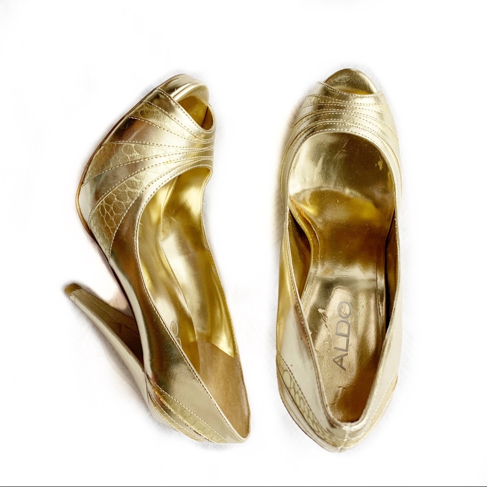 Aldo Gold Peep Toe Heels Size 39